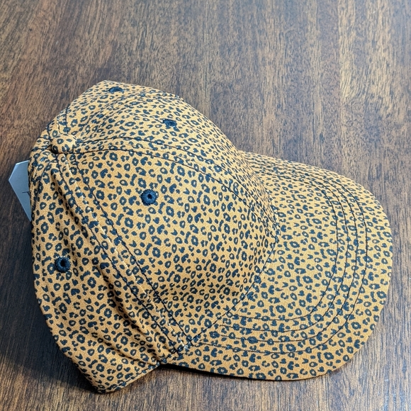 NEW Leopard Print Adjustable Baseball Cap - Picture 4 of 5